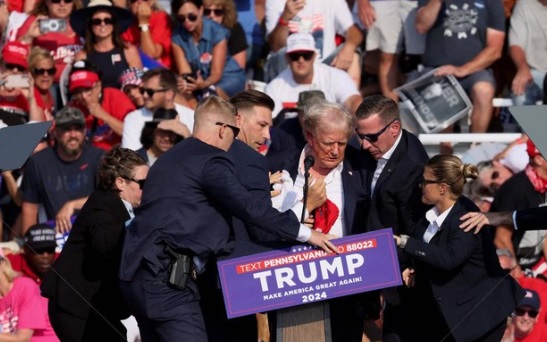 Foto: AFP/REBECCA DROKE